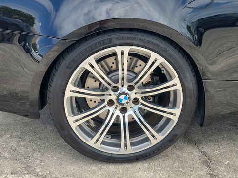 Used 2011 BMW M3 Convertible image 7