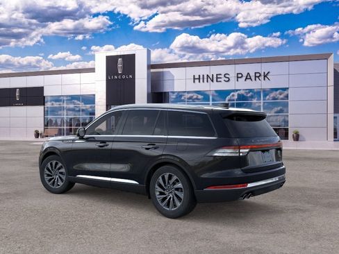 New 2026 Lincoln Aviator AWD image 4