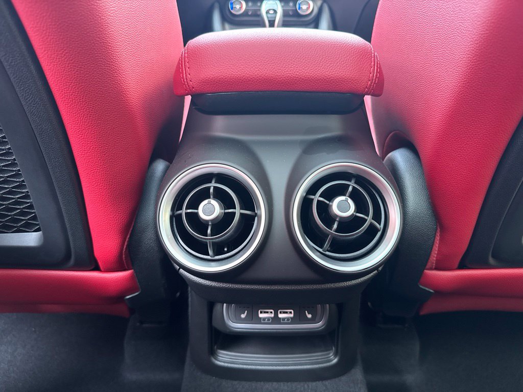 New 2026 Alfa Romeo Stelvio Sprint AWD/4WD image 47