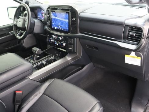 Used 2026 Ford F150 Lariat w/ FX4 Off-Road Package AWD/4WD image 39