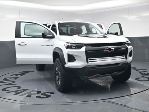 Certified 2026 Chevrolet Colorado ZR2 w/ Technology Package image 25