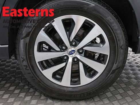 Used 2023 Subaru Outback Premium AWD/4WD image 31
