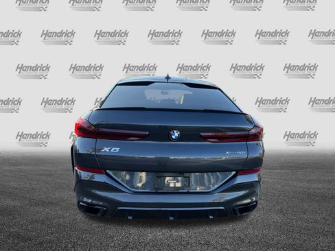 Used 2022 BMW X6 xDrive40i w/ M Sport Package image 9