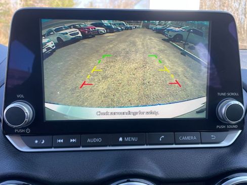 Used 2023 Nissan Sentra SV w/ All-Weather Package FWD image 21