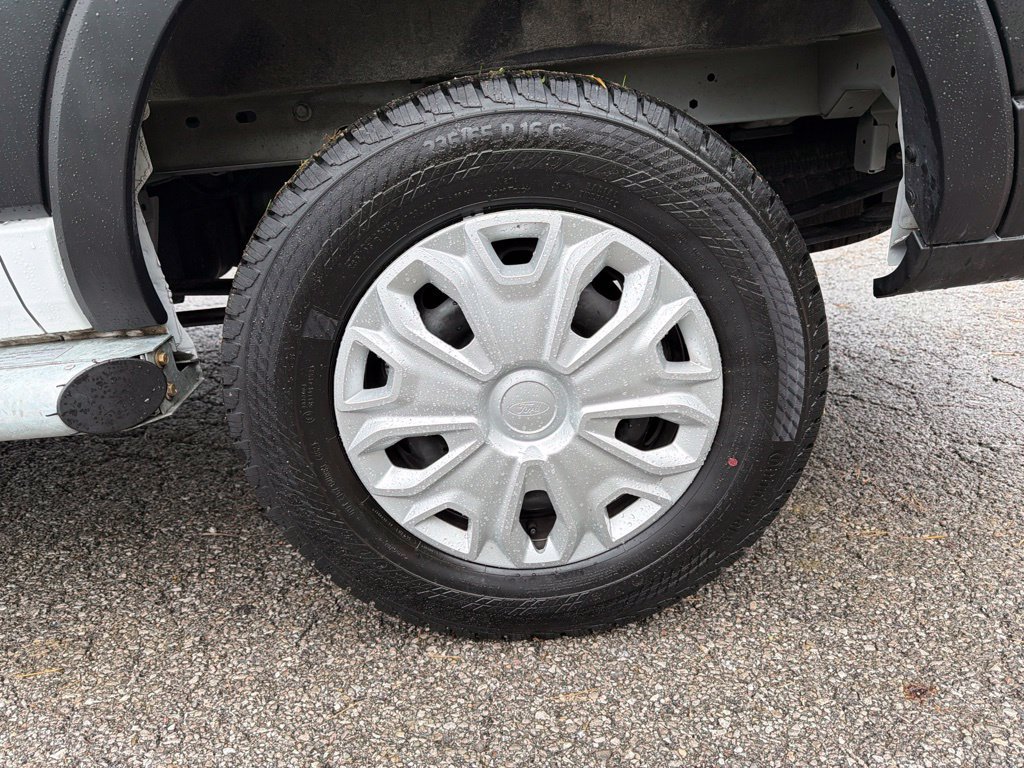 Used 2025 Ford Transit 250 Low Roof w/ Exterior Upgrade Package RWD image 12