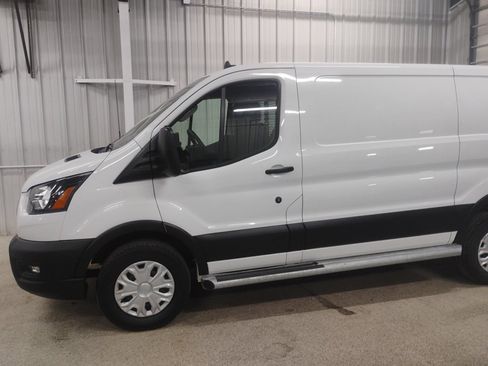 Used 2024 Ford Transit 250 Low Roof w/ Exterior Upgrade Package image 2