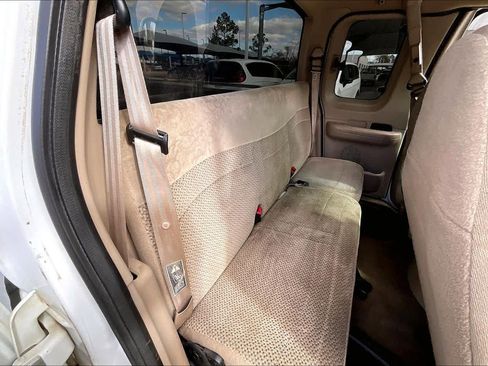 Used 2000 Ford F150 XLT image 18