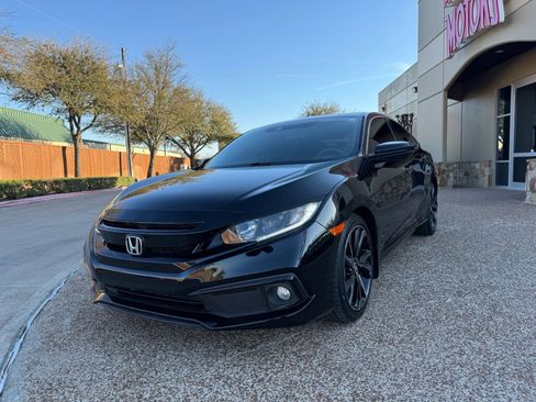 Used 2021 Honda Civic Sport image 11