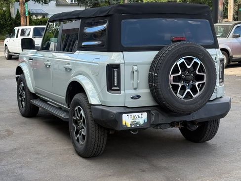 Used 2021 Ford Bronco Outer Banks AWD/4WD image 3