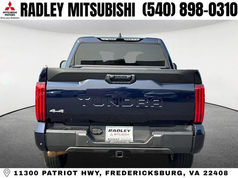 Used 2023 Toyota Tundra SR5 w/ SR5 Premium Package AWD/4WD image 18