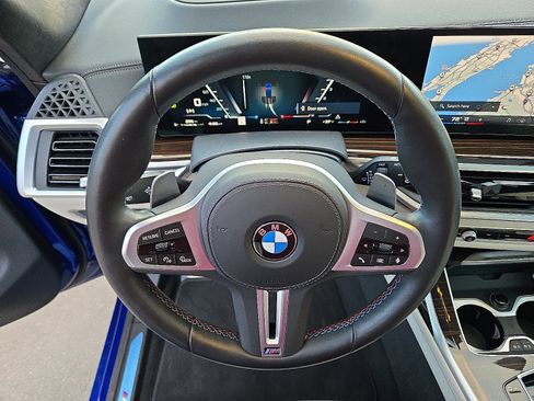 Used 2024 BMW X7 M60i w/ Executive Package image 21