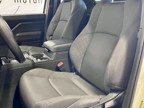 Used 2024 Toyota Tacoma SR image 13