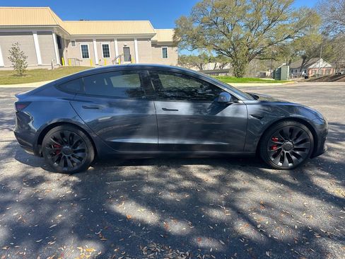 Used 2022 Tesla Model 3 Performance image 13