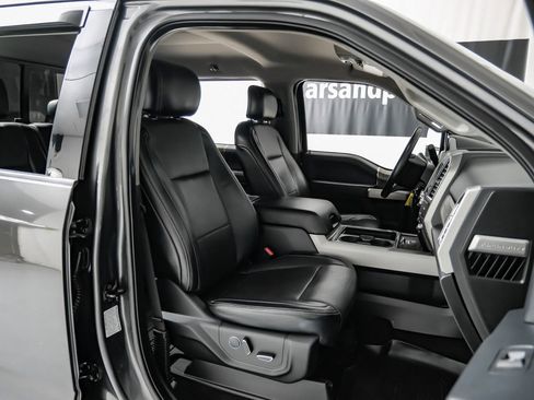 Used 2017 Ford F350 Lariat w/ Lariat Value Package image 40