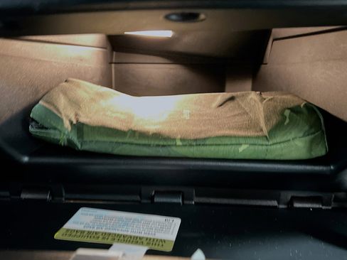 Used 2019 Jeep Cherokee Trailhawk w/ Cold Weather Group image 35