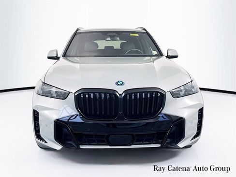 Used 2024 BMW X5 xDrive50e w/ Executive Package AWD/4WD image 2