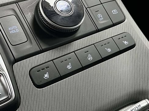 Used 2025 Hyundai Palisade SEL FWD image 41