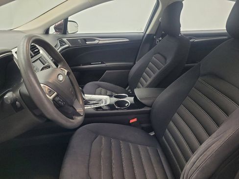 Used 2013 Ford Fusion SE image 17