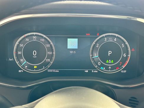 Used 2026 Jaguar F-PACE R-Dynamic S AWD/4WD image 16