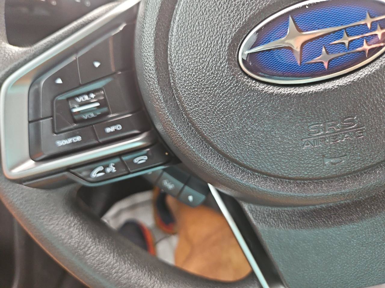 Used 2018 Subaru Impreza 2.0i Premium w/ Eyesight & BSD & Rcta AWD/4WD image 26