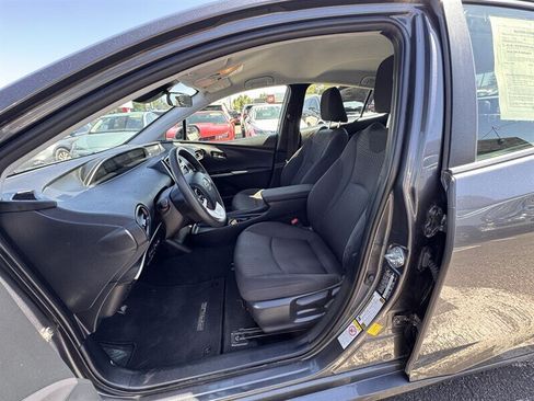 Used 2018 Toyota Prius Two w/ Prius Two Safety Plus Package FWD image 14