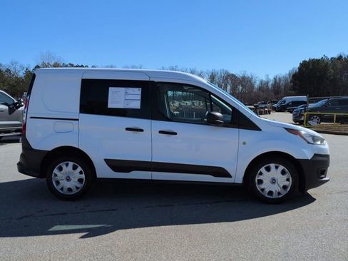 Certified 2019 Ford Transit Connect XL image 3