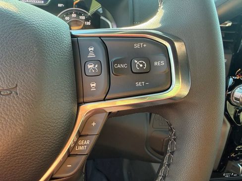 New 2027 RAM 2500 Laramie w/ Night Edition AWD/4WD image 17