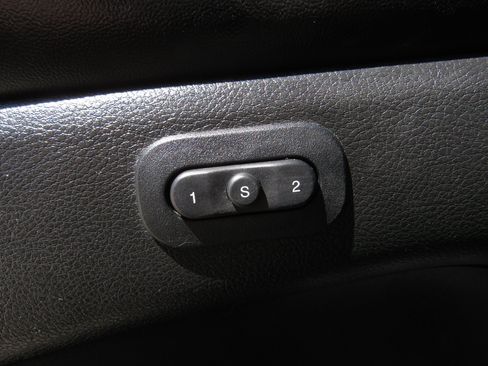 Used 2021 Jeep Grand Cherokee Trailhawk w/ Premium Lighting Group AWD/4WD image 25