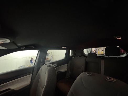 Used 2023 Jeep Compass Sport image 25