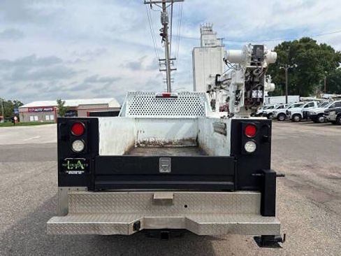 Used 2018 Ford F350 XLT AWD/4WD image 4