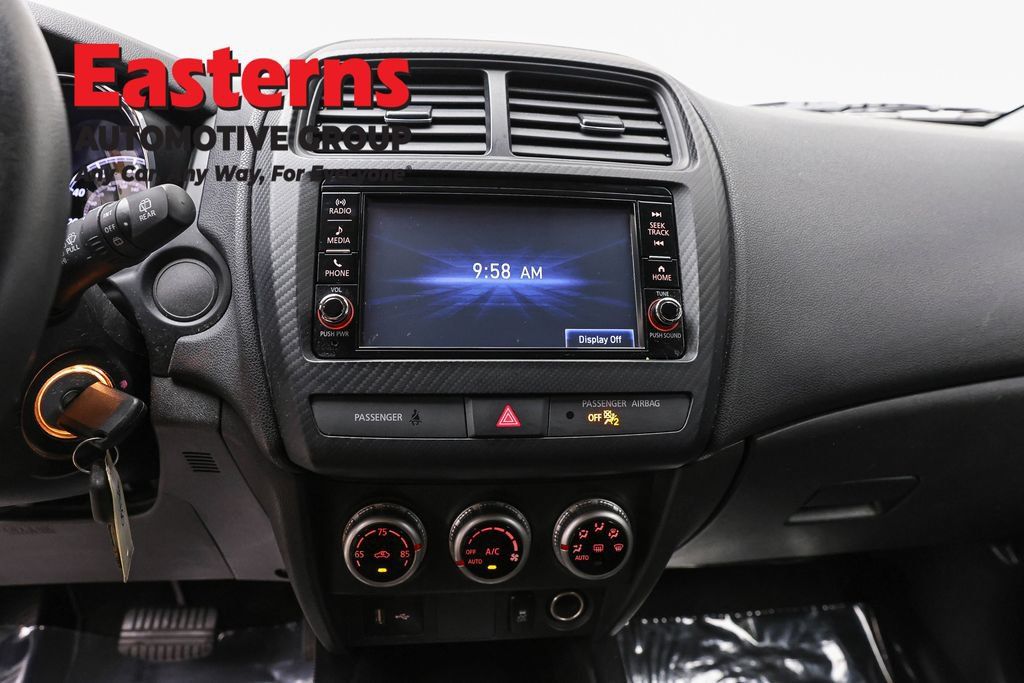 Used 2023 Mitsubishi Outlander Sport ES AWD/4WD image 14