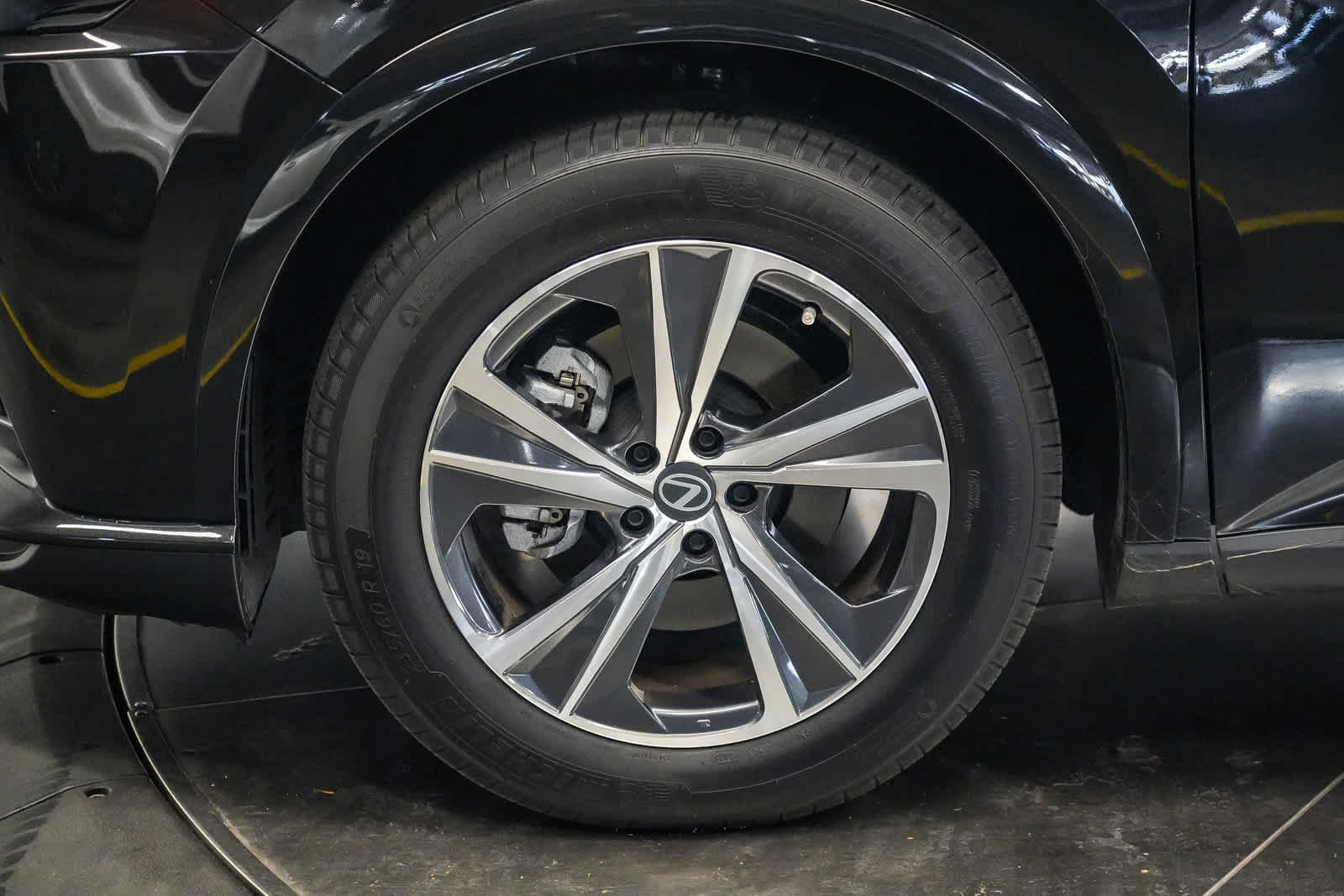 Used 2026 Lexus RX 350 FWD w/ Cold Area Package image 9