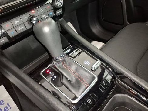 Used 2023 Jeep Compass Trailhawk AWD/4WD image 21