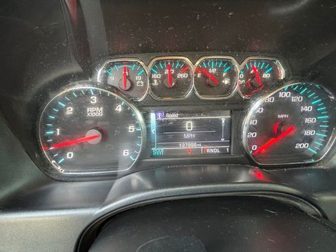 Used 2017 Chevrolet Silverado 2500 LT image 15