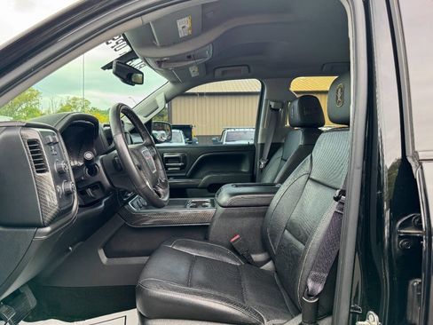 Used 2016 GMC Sierra 1500 SLT w/ SLT Preferred Package AWD/4WD image 19