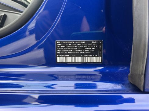 Used 2024 Volkswagen Golf R 2.0T image 39