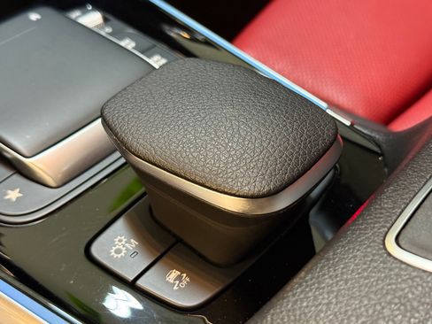 Used 2021 Mercedes-Benz GLA 45 AMG 4MATIC image 44