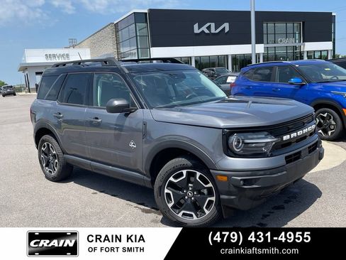 Used 2024 Ford Bronco Sport Outer Banks w/ Tech Package AWD/4WD image 1