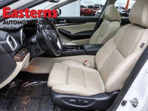 Used 2017 Nissan Maxima Platinum image 14