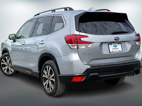 Used 2022 Subaru Forester Limited image 12