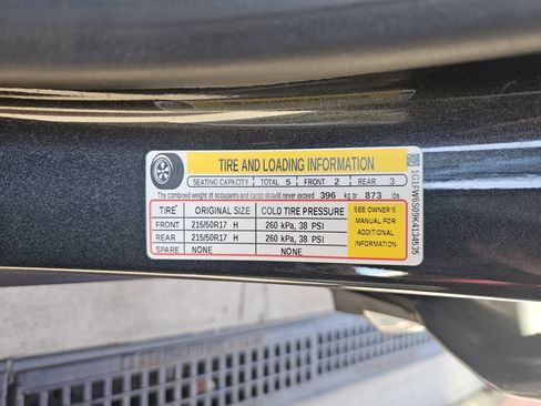 Used 2019 Chevrolet Bolt LT image 25