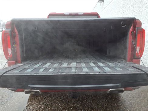 Certified 2023 GMC Sierra 1500 AT4 w/ Technology Package image 9