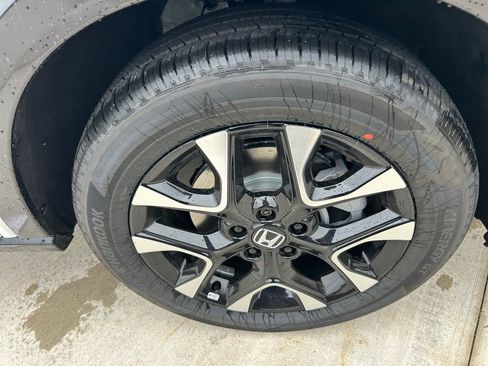 New 2026 Honda HR-V EX-L image 25