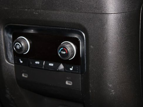 Used 2024 Chevrolet Tahoe Premier image 36