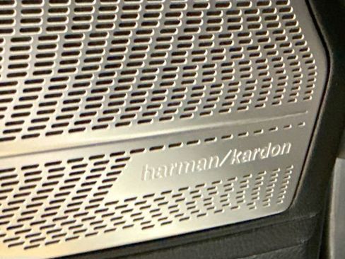 Used 2022 Hyundai Palisade Limited image 21