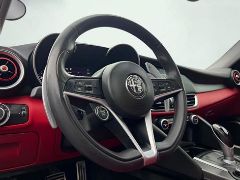 Used 2019 Alfa Romeo Giulia Ti Sport w/ Quick Order Package 22S Sport image 38