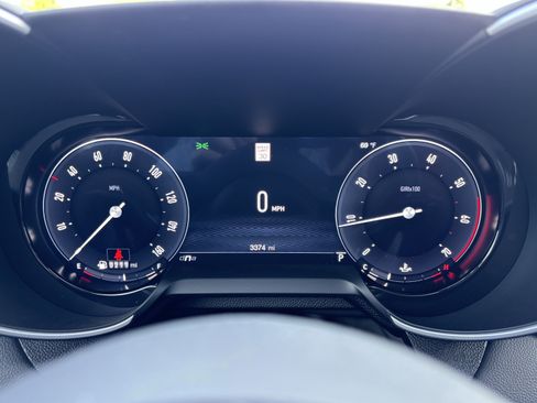 Used 2024 Alfa Romeo Giulia Veloce RWD image 23