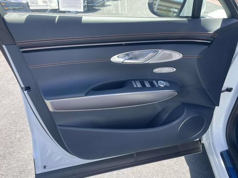New 2026 Genesis GV70 3.5T Sport Advanced AWD/4WD image 18