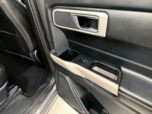 Used 2023 Ford Explorer XLT w/ Equipment Group 202A image 27