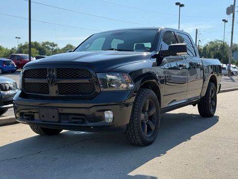 Used 2018 RAM 1500 Big Horn AWD/4WD image 2